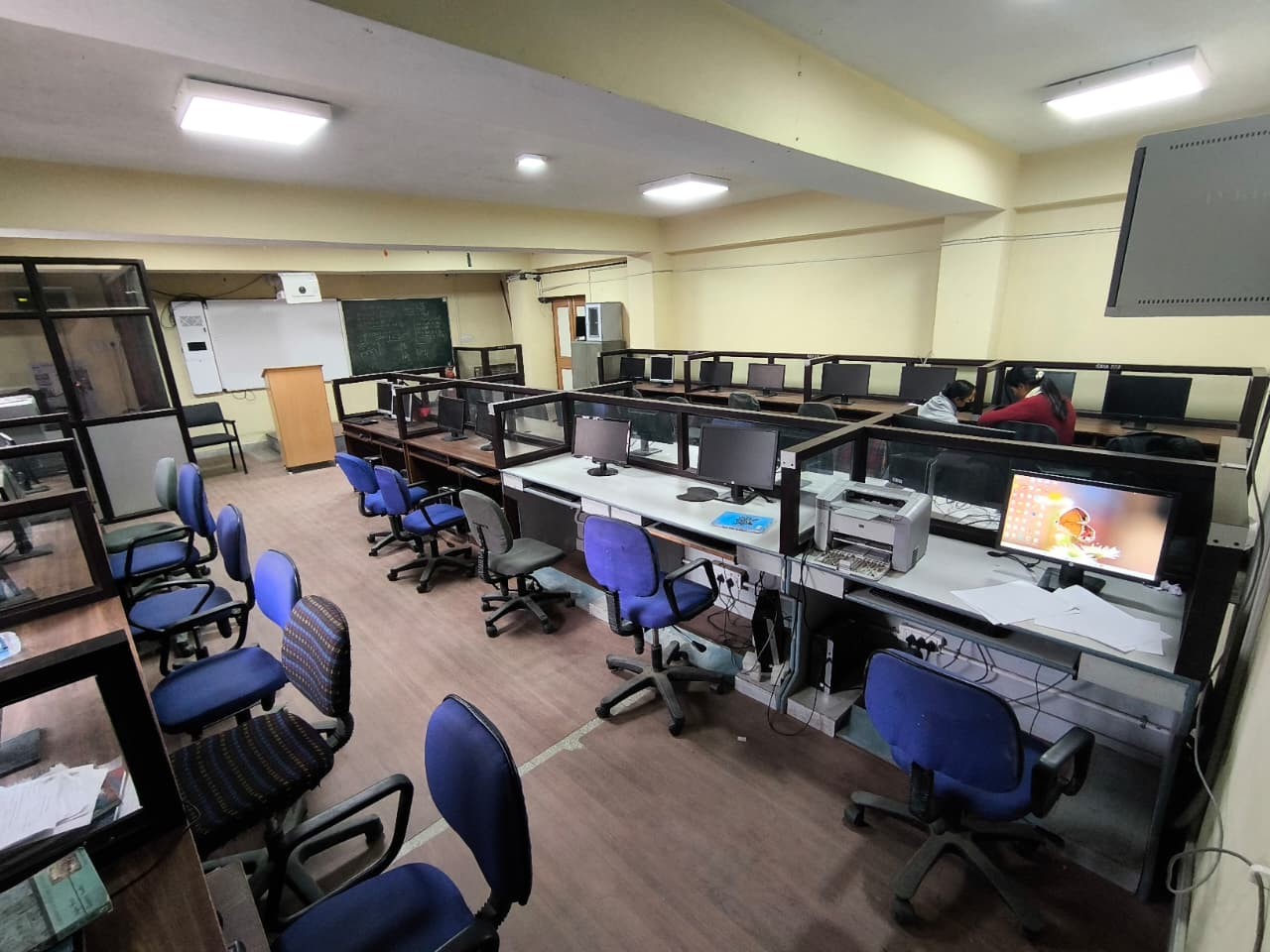 Computer Lab Image 1
